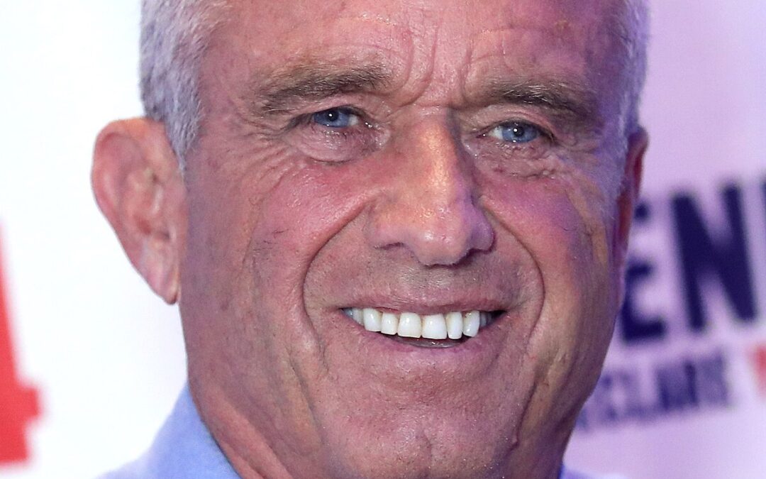 Looking to Contact HHS Secretary Robert F. Kennedy Jr?